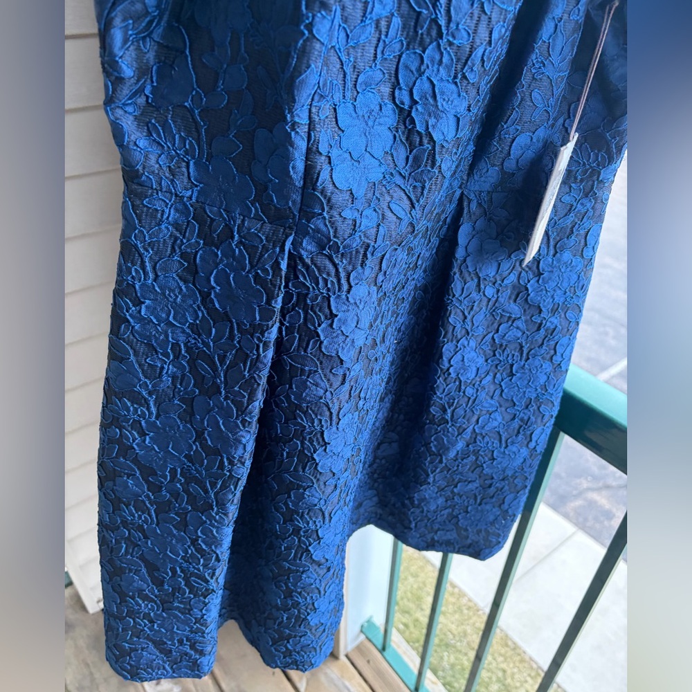 🆕✨ Vince Camuto Blue Floral Jacquard Dress Size 10 A-Line Elegant Occasion Chic - Picture 7 of 16